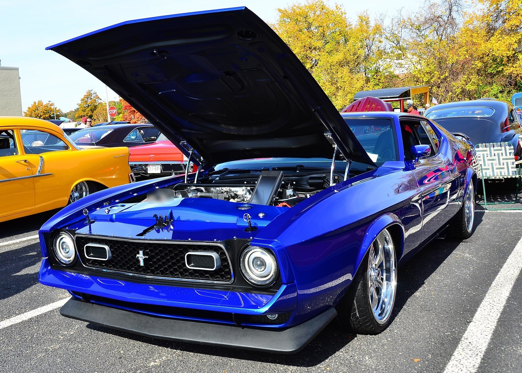 1971 Ford Mustang in Electric Blue