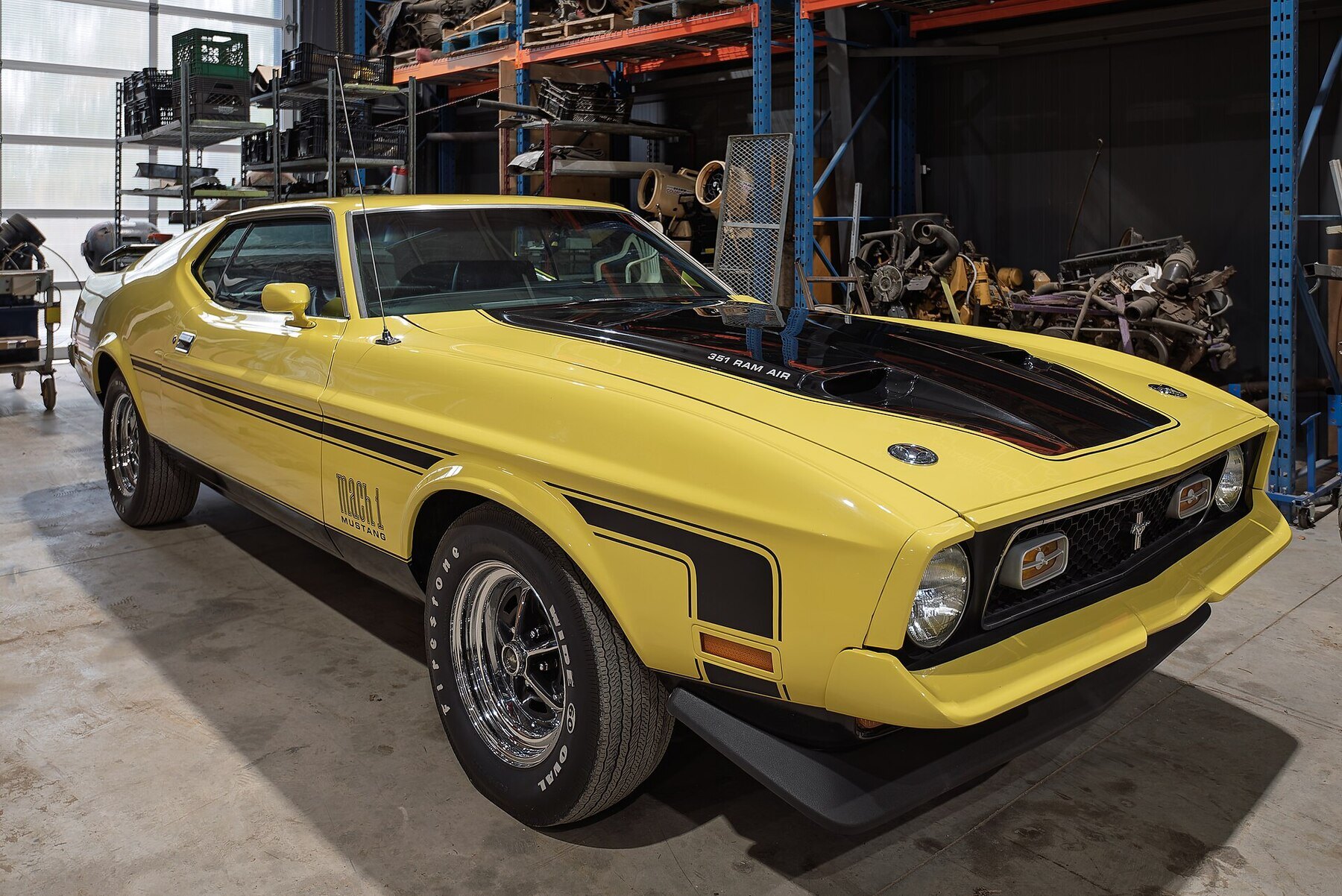 1971 Ford Mustang Mach 1 2