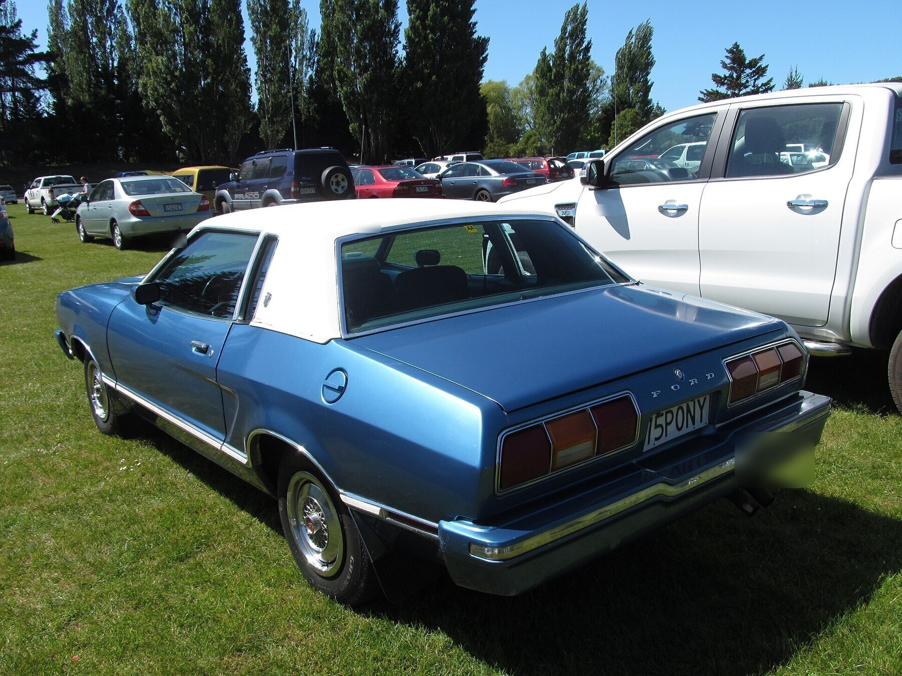 1975 Ford Mustang II Ghia