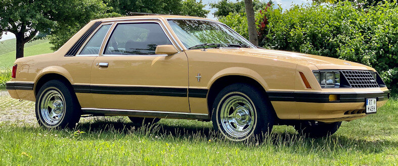Ford Mustang Coupé Ghia, 1979, Farbe light chamois