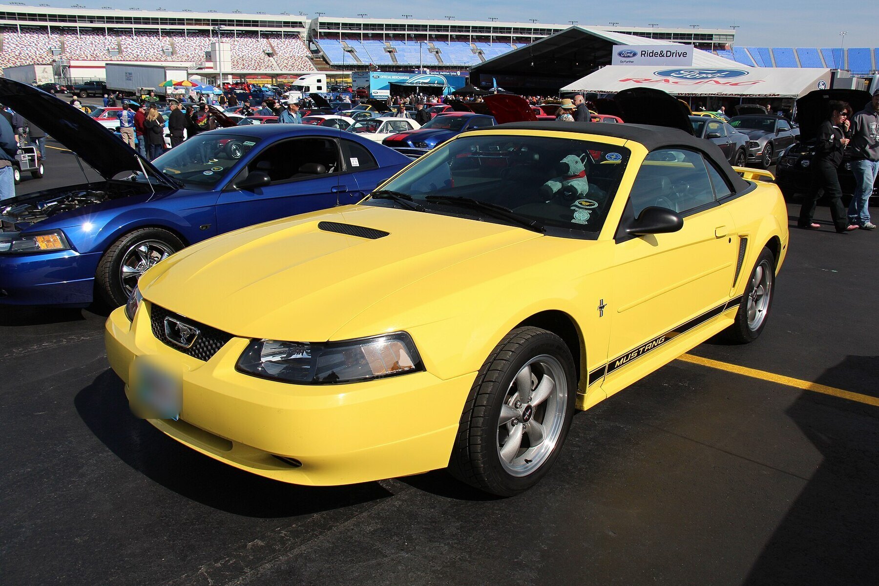 2000 Ford Mustang V6 Convertible
