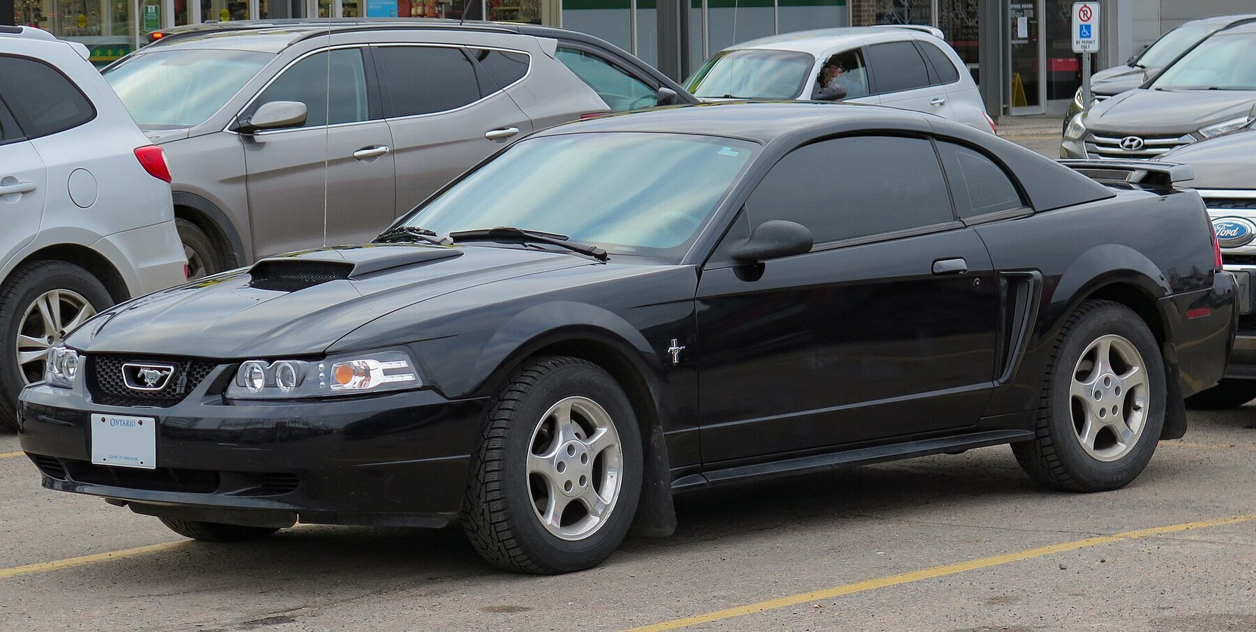 2003 Ford Mustang Premium Coupe in Black, Front Left, 11-28-2022