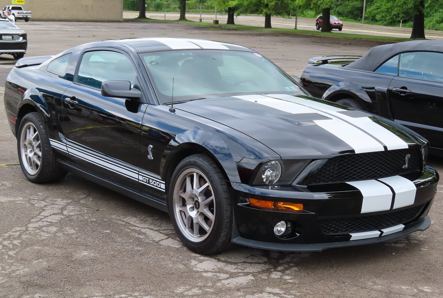 2008 Ford Mustang Shelby GT500 Coupe, front right, 07-02-2023