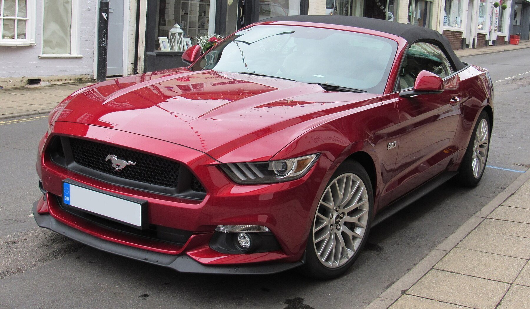 2017 Ford Mustang GT Convertible 5.0 Front