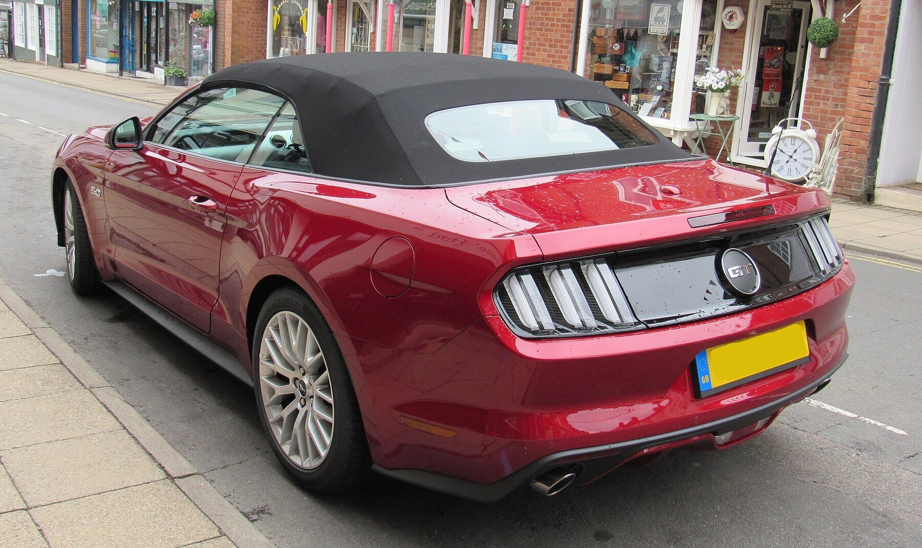 2017 Ford Mustang GT Convertible 5.0 Rear
