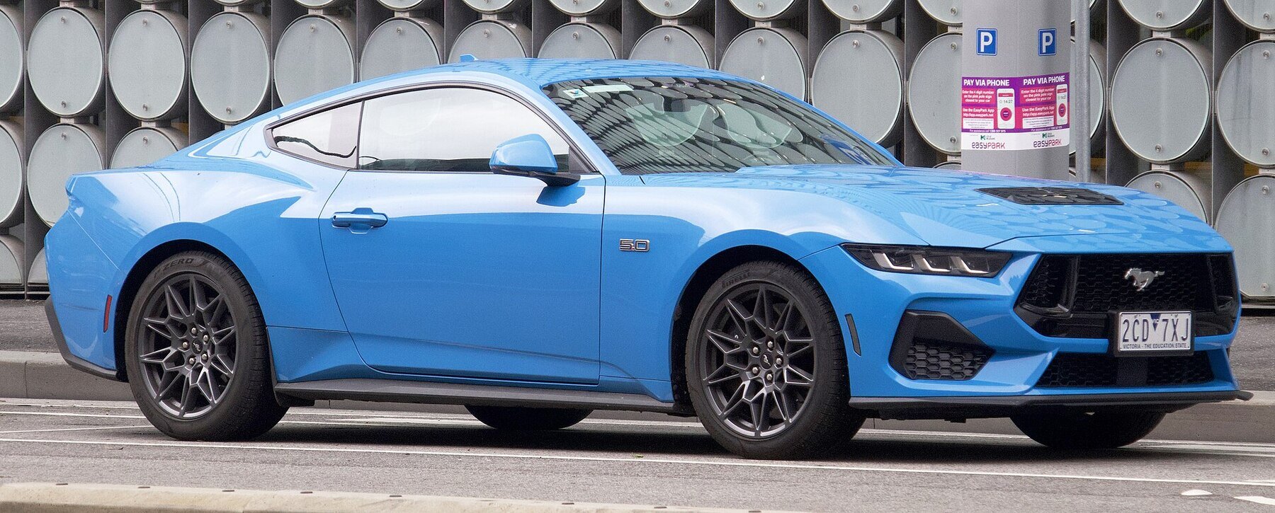 2025 Ford Mustang GT 5.0 front